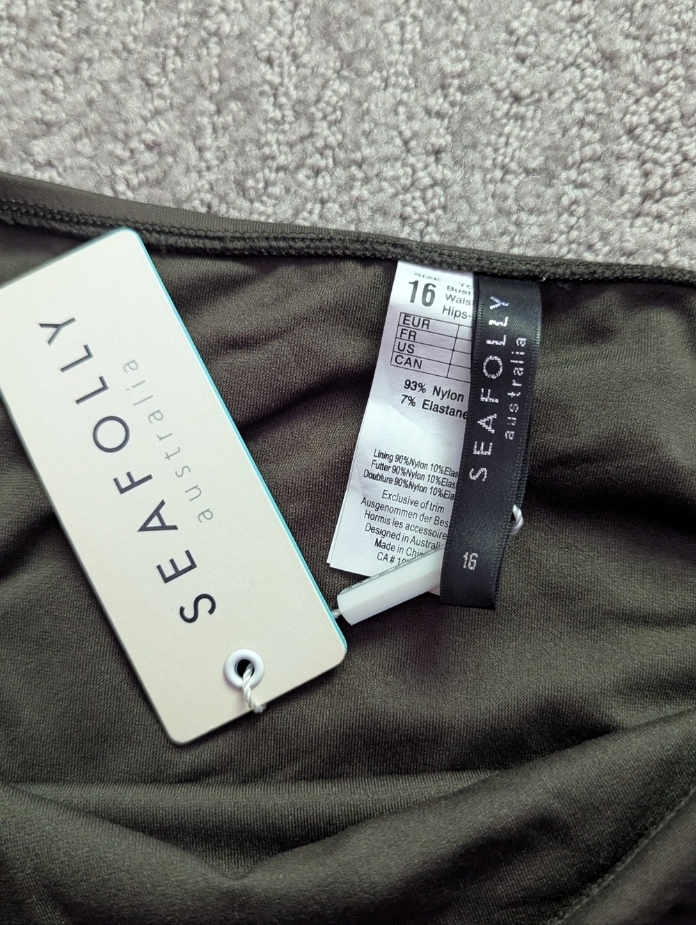 Seafolly Tankini Set - Picture 6 of 7